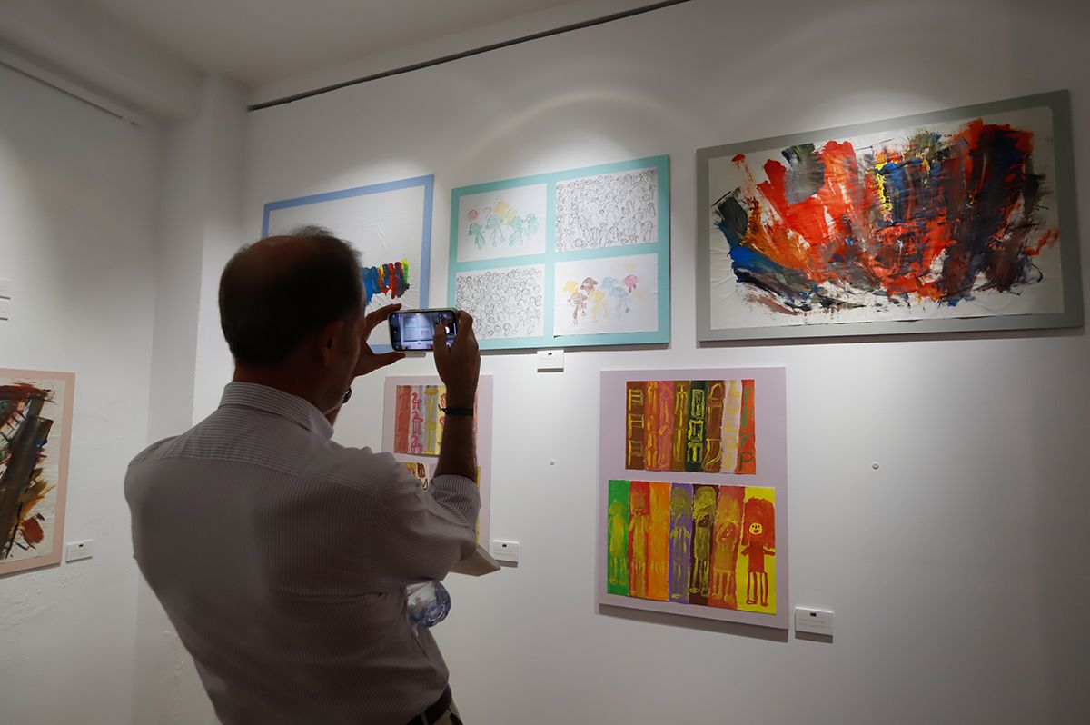 Inauguración de la muestra 'Reflejos' en la Casa Museo Guadamecí  Omeya