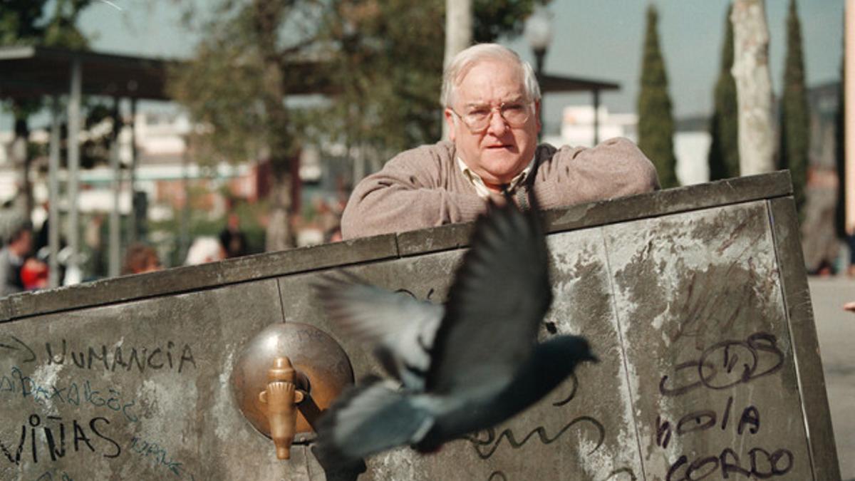 Luis Hernández, el que fuera el primer alcalde de Santa Coloma de Gramenet de la democracia, en una imagen del 2001.