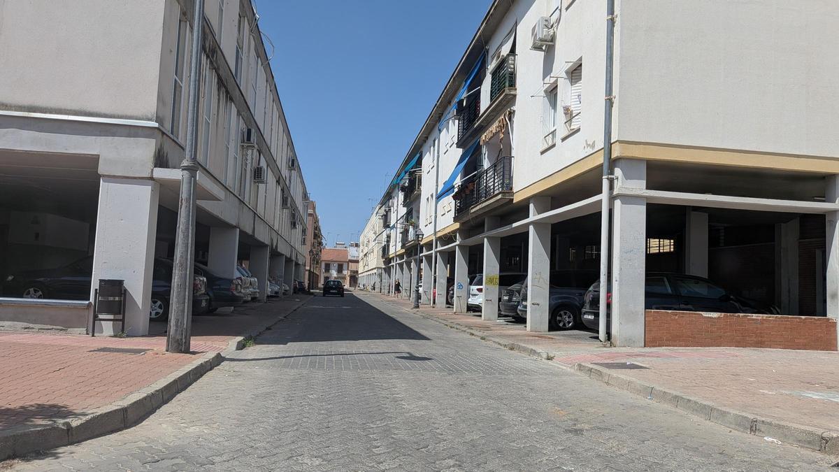 Calle Panamá de Palma del Río, donde se arreglará la red de saneamiento.