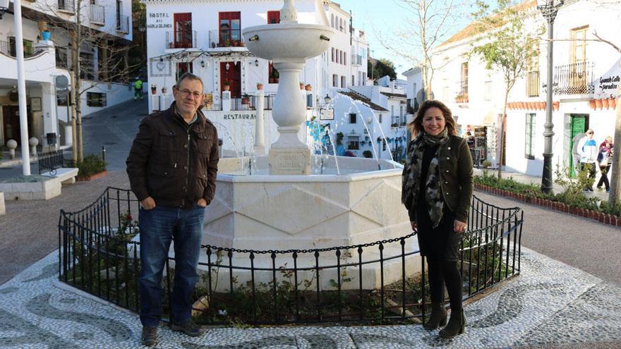 Mijas pueblo recupera una fuente del siglo XIX