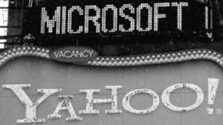 Microsoft ofrece 30.000 millones por Yahoo para competir con Google