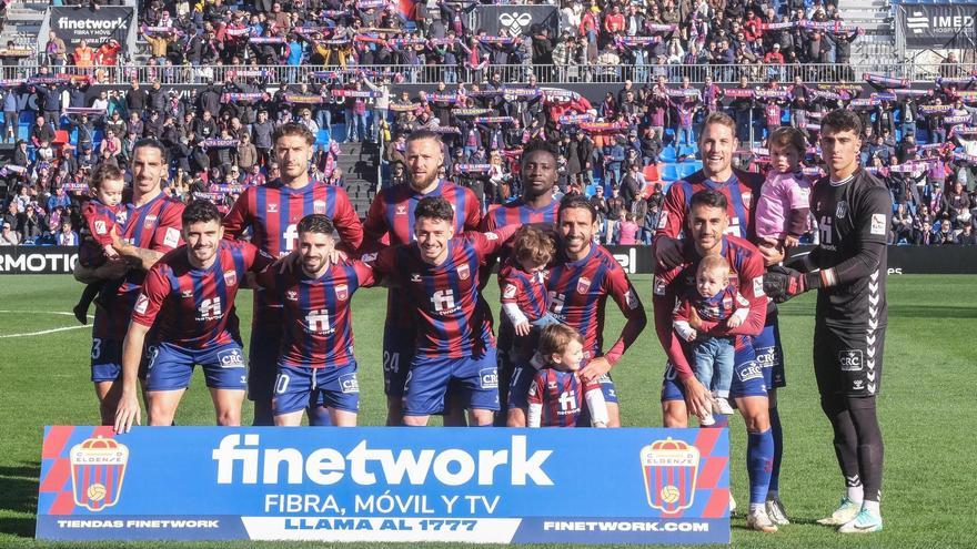 16 futbolistas del Eldense acaban contrato el próximo verano