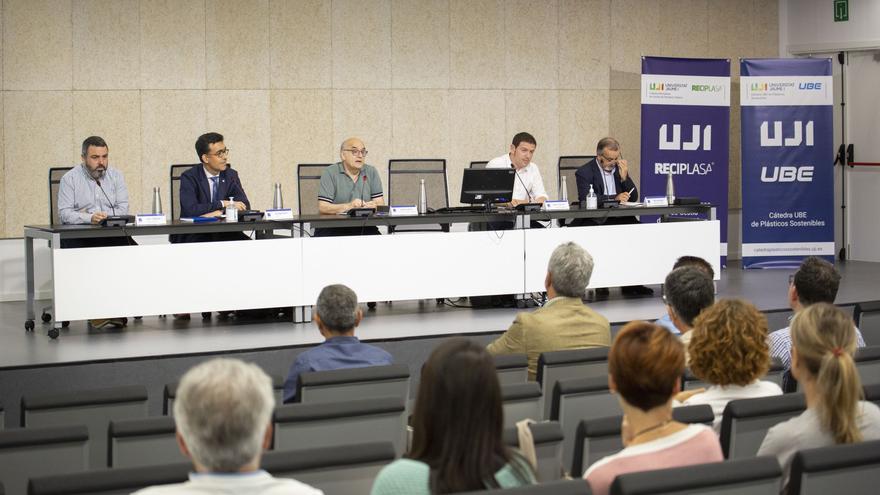 Una jornada en Castellón &#039;declara&#039; la guerra a los plásticos de un solo uso por salud y ecología