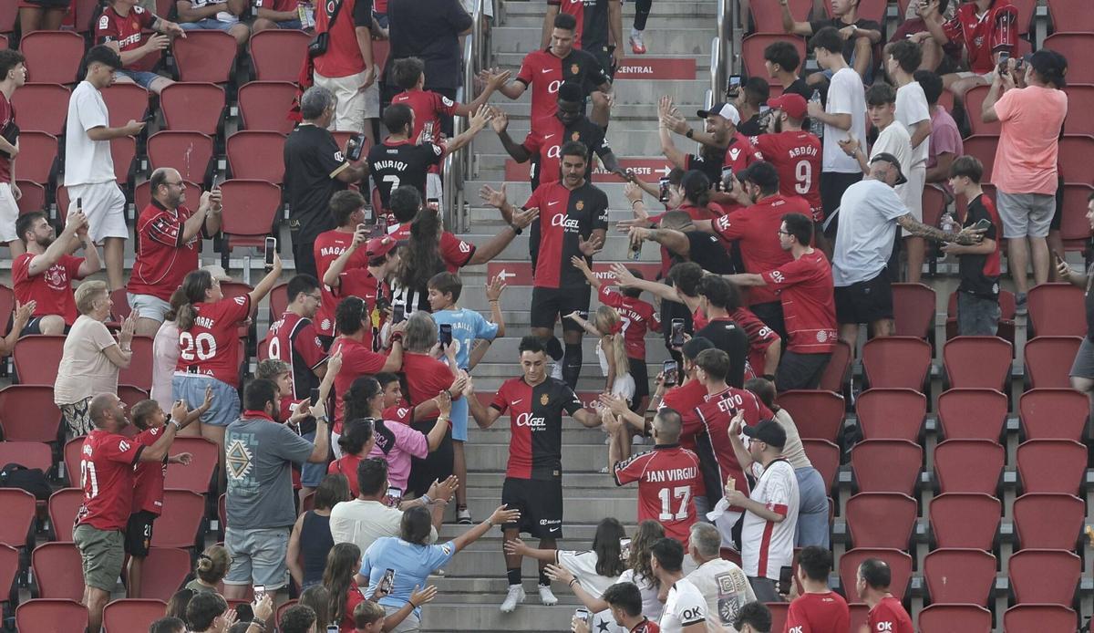 El Trofeo Ciutat de Palma Mallorca-PSG, en imágenes