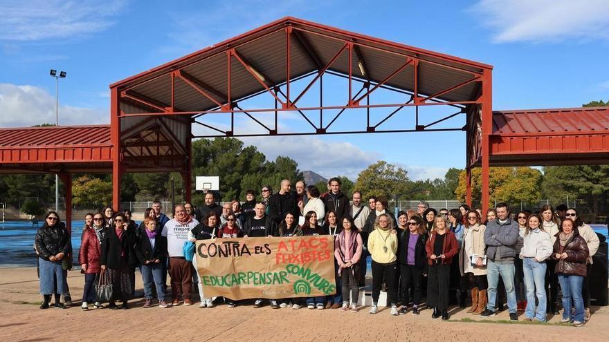 Firmeza en Sagunt contra las pintadas xenófobas y fascistas