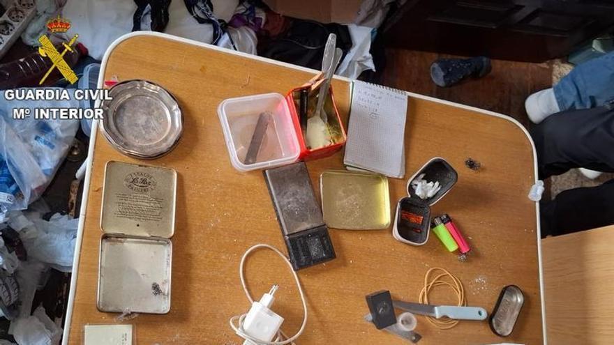Detenidos dos vecinos de A Guarda por vender cocaína y heroí