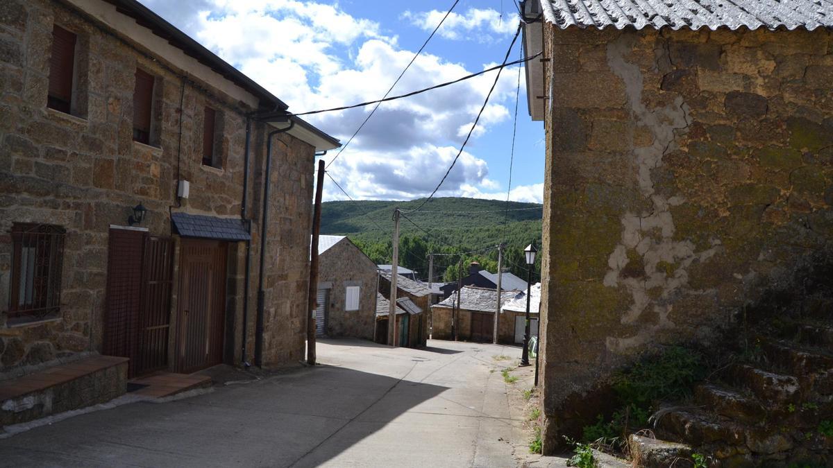 Una calle de Anta de Rioconejos.