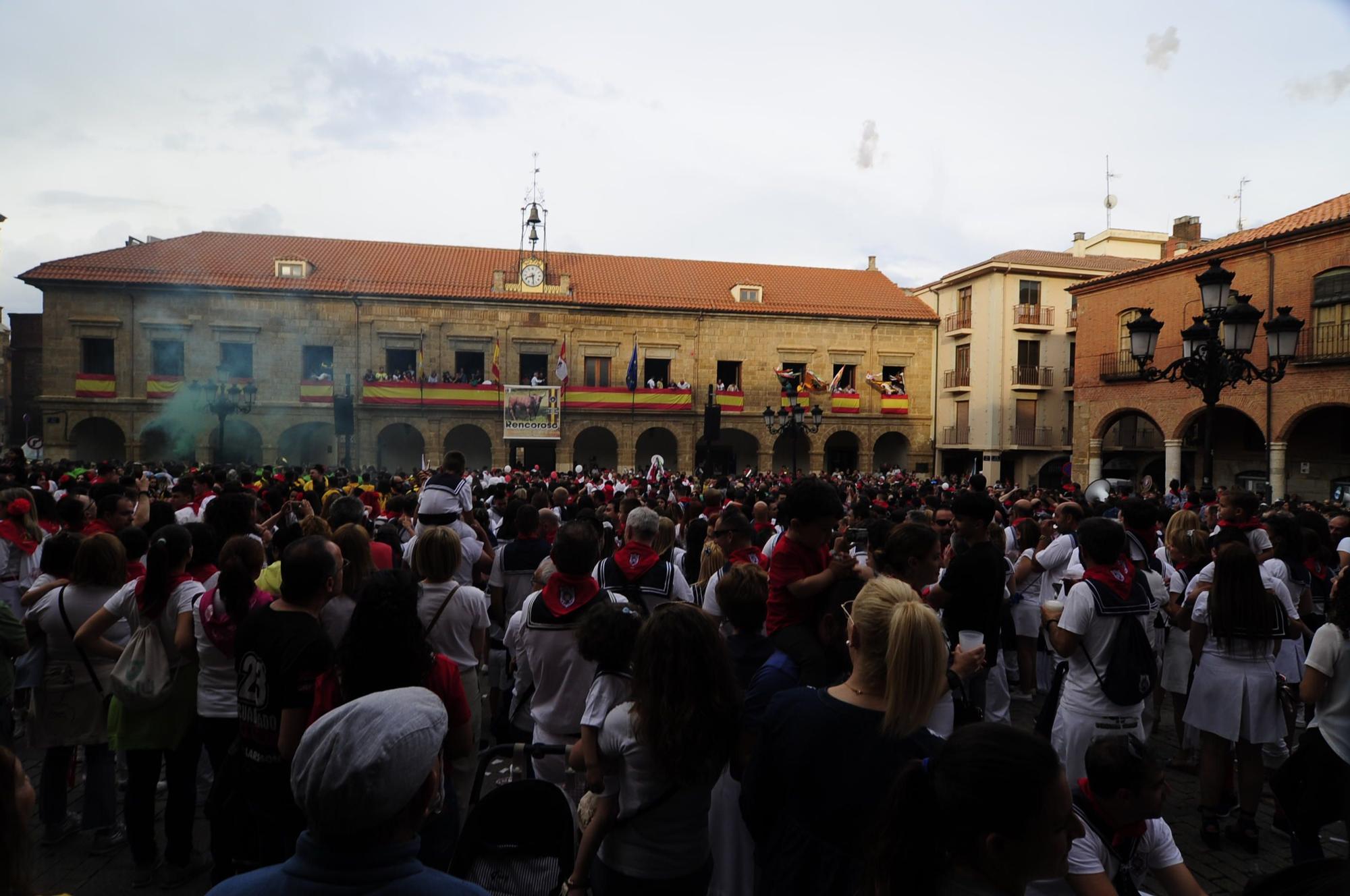 El chupinazo de Rencoroso: Así ha estado la Plaza Mayor de Benavente