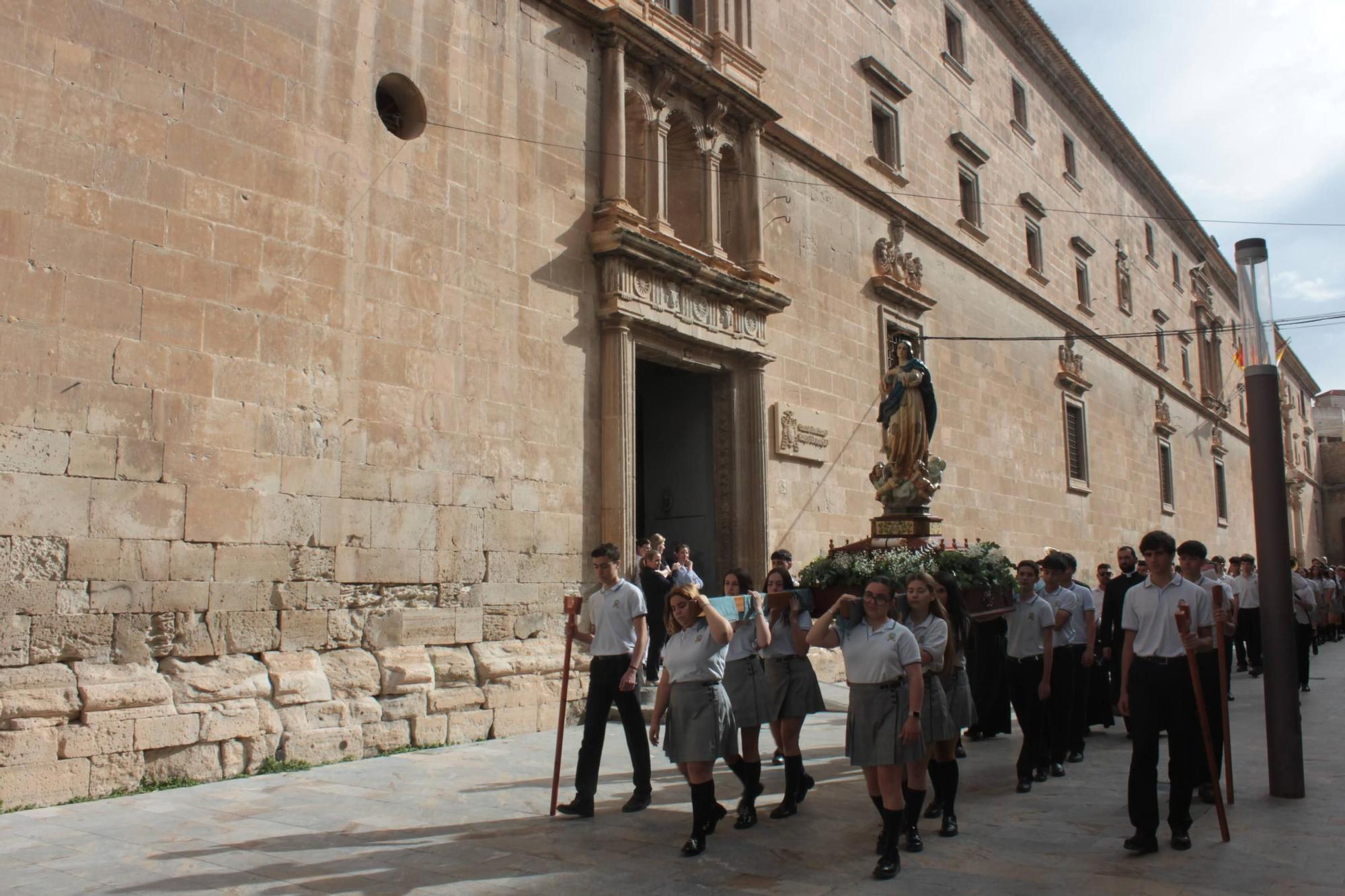 Romería desde el Colegio Santo Domingo de Orihuela al Santuario de Nuestra Señora de Monserrate