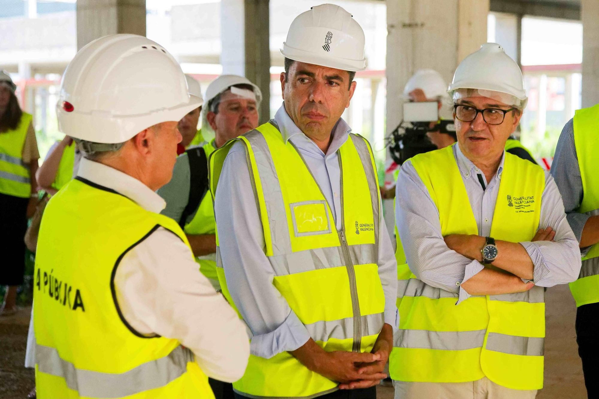 Visita de Mazón al futuro IES Jaume I de Burriana