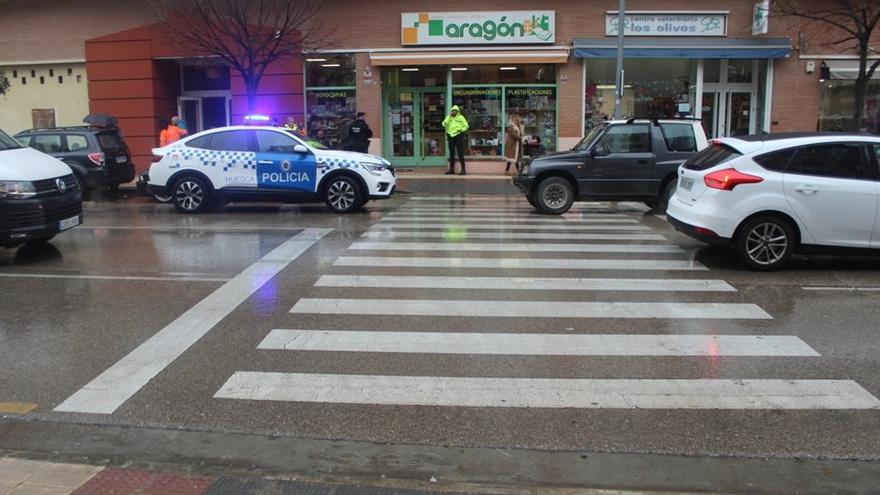 Un conductor de 87 años atropella a dos peatones en Huesca