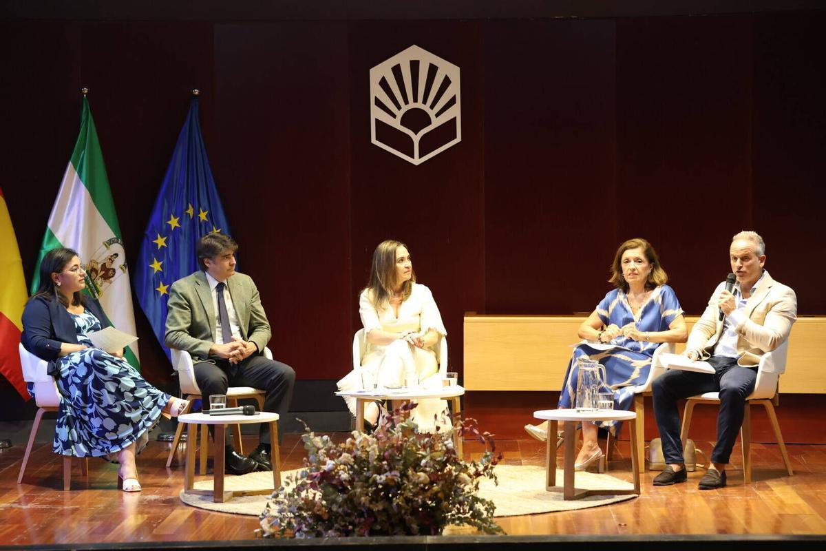 Presentación del Caizem.