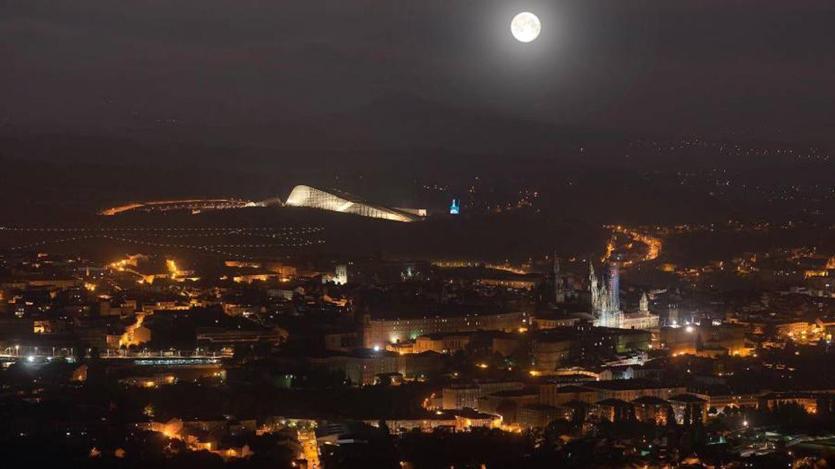 Vista de Santiago desde el Monte Pedroso