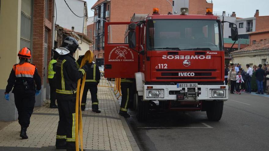 Simulacro de los bomberos de Benavente en una imagen de archivo.