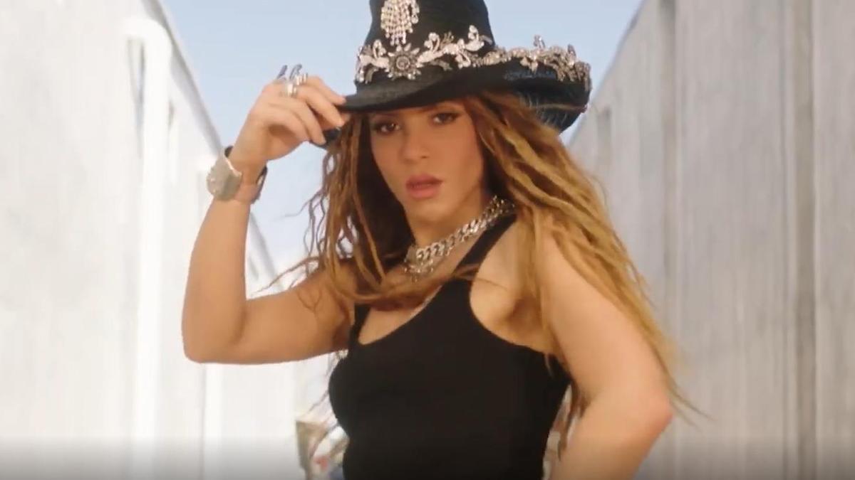 Shakira estrena su nueva canción, 'El jefe' con dardo hacia su exsuegro