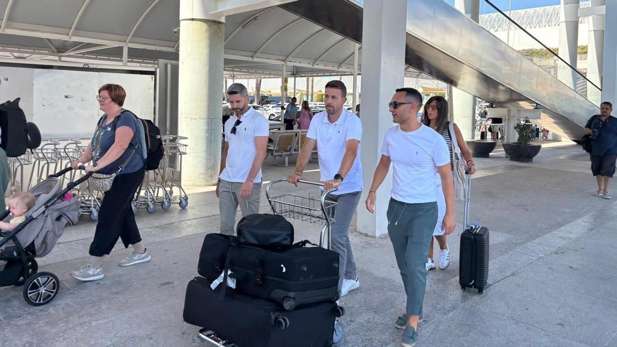 Luis García aterriza en Mallorca: "La dirección deportiva está trabajando muchísimo para hacer un buen proyecto"