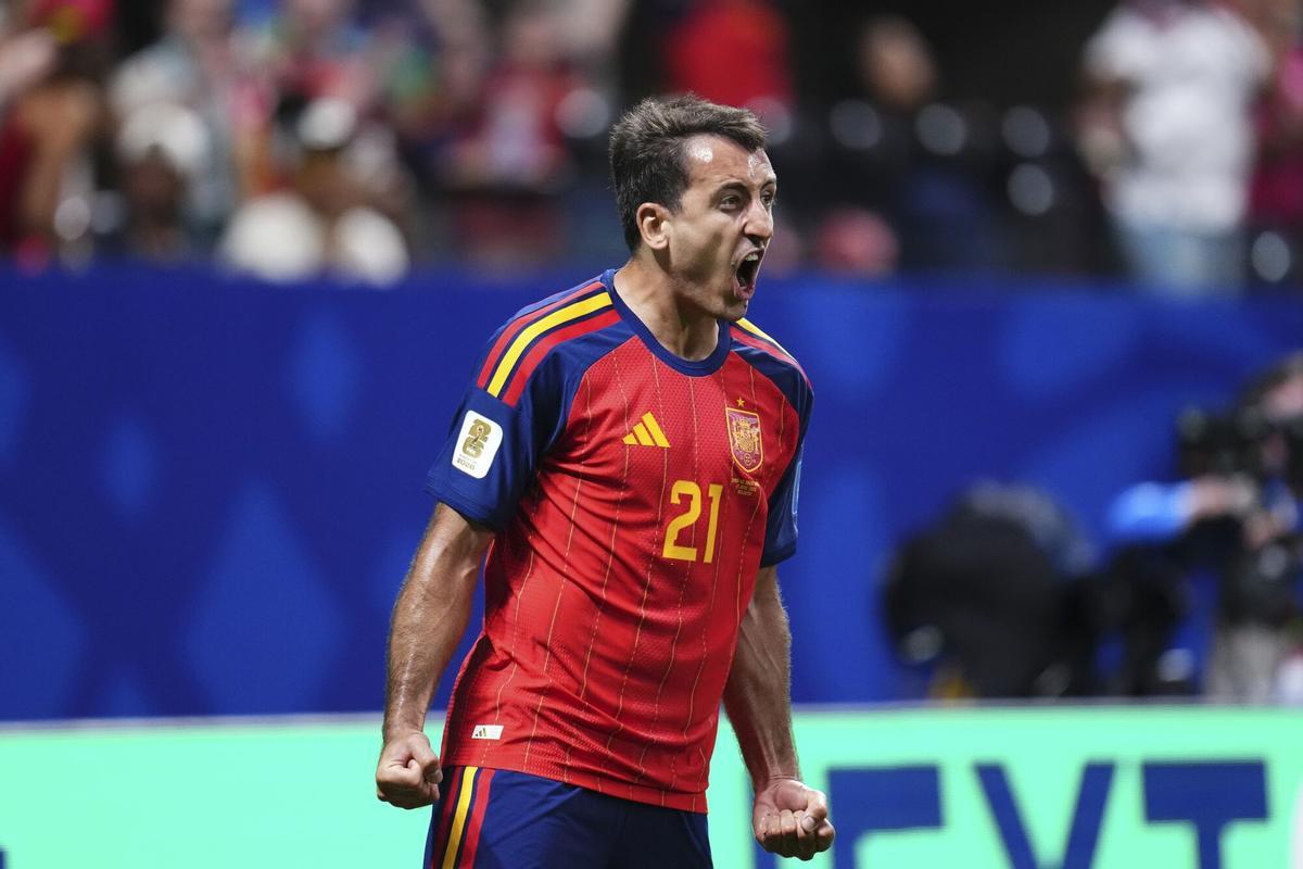 Oyarzabal es uno de los capitanes de la selección española