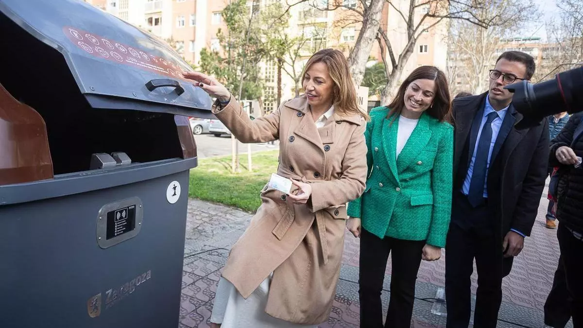 Zaragoza avanza hacia el objetivo ‘cero residuos’ con el contenedor marrón