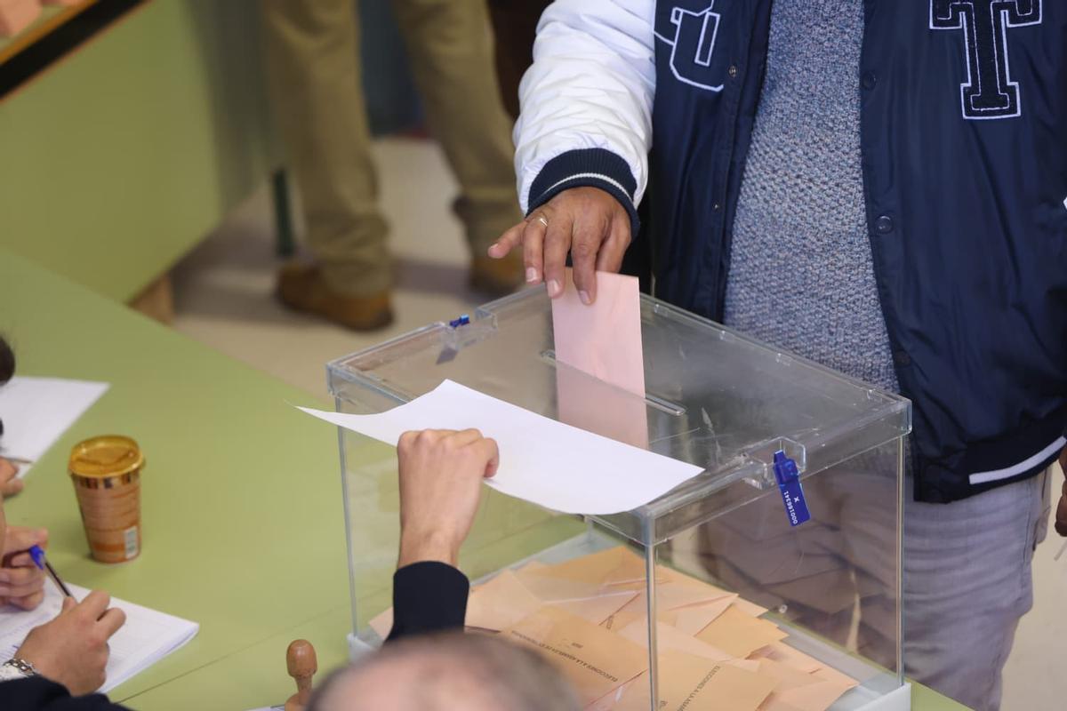 Fotogalería | Elecciones en Extremadura: la joranda en imágenes