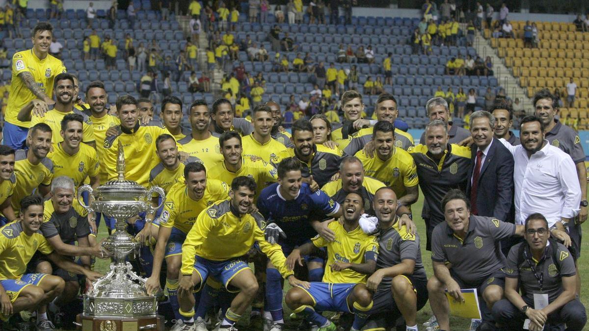 El equipo de la UD  que ganó el Carranza en 2017
