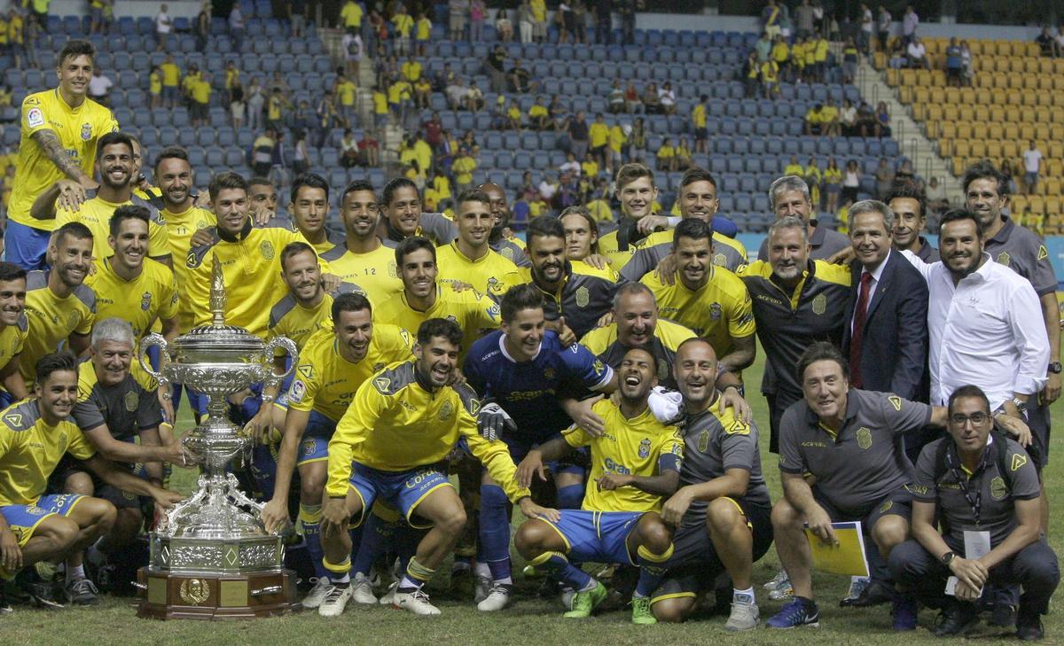 El equipo de la UD  que ganó el Carranza en 2017