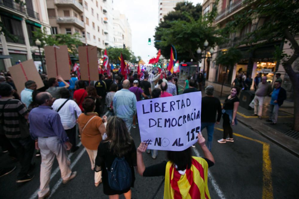 Tensión en el centro de Alicante por la independencia de Cataluña