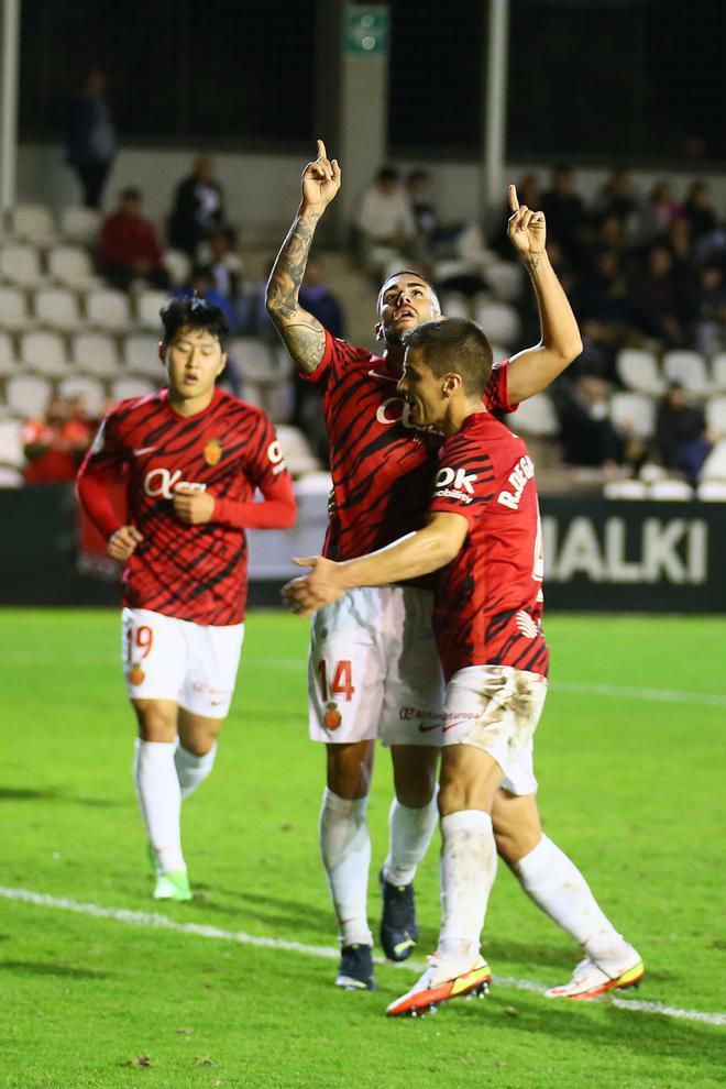 El Mallorca cumple ante el Real Unión de Irún y sigue en la Copa gracias a un gol de Dani Rodríguez