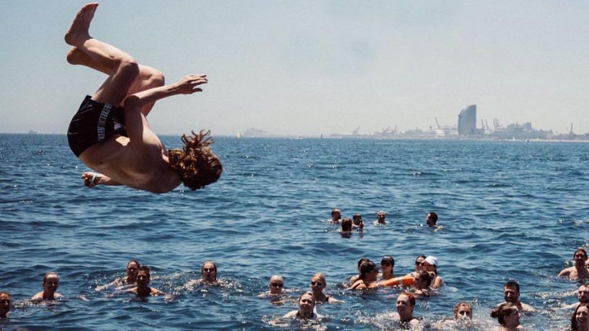 Fiesta en alta mar de Stoke Travel.