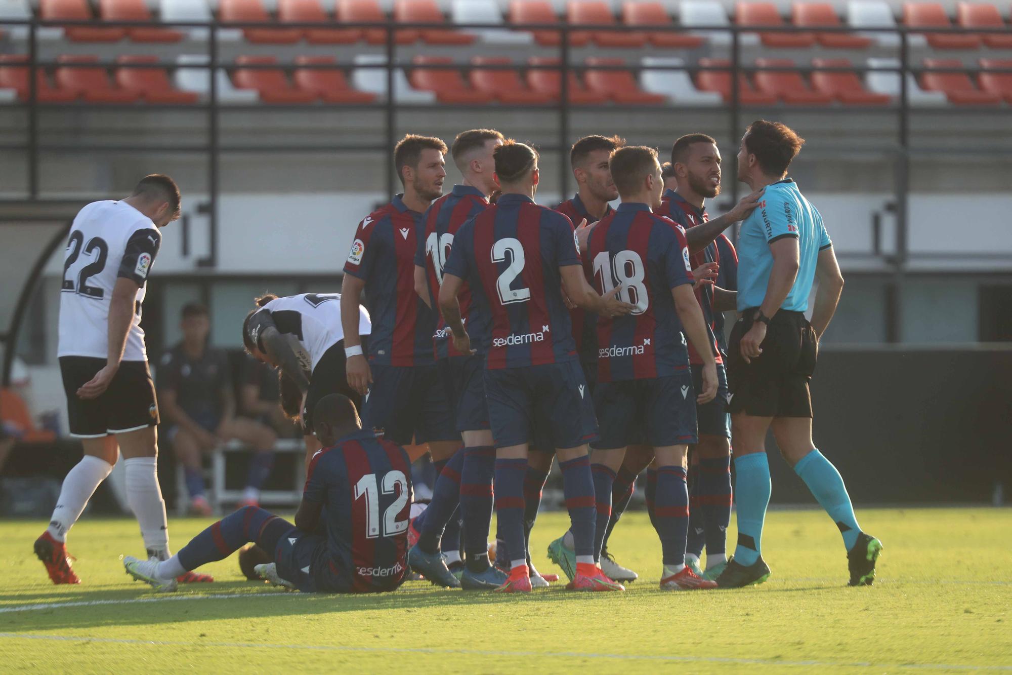 Intensidad y carácter durante el Valencia - Levante