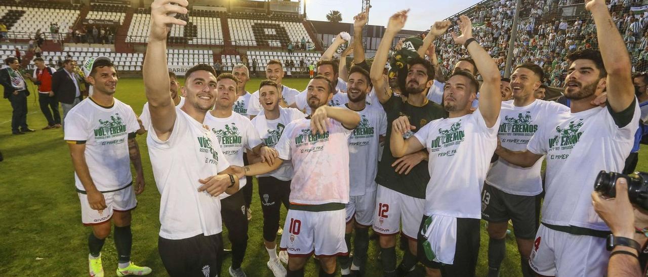 El &#039;selfie&#039; de los campeones en Mérida.