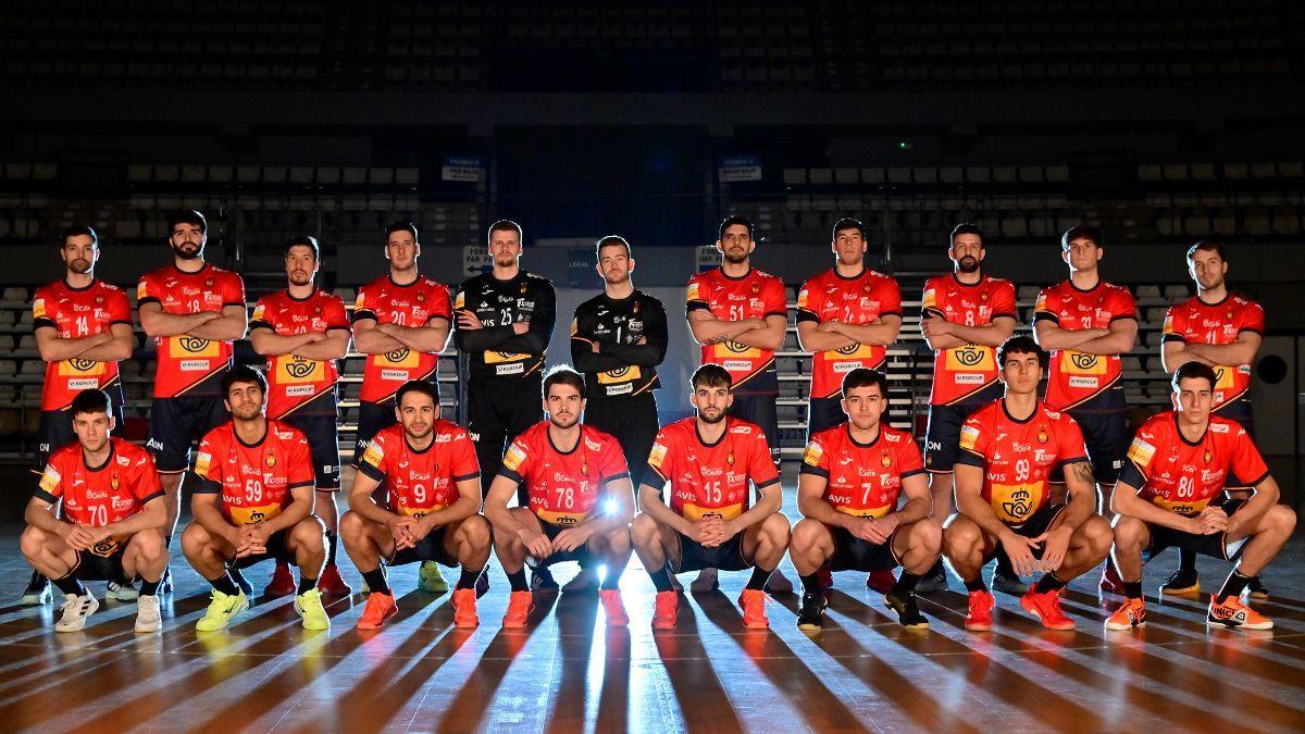 Foto oficial de los Hispanos antes de viajar a Oslo.