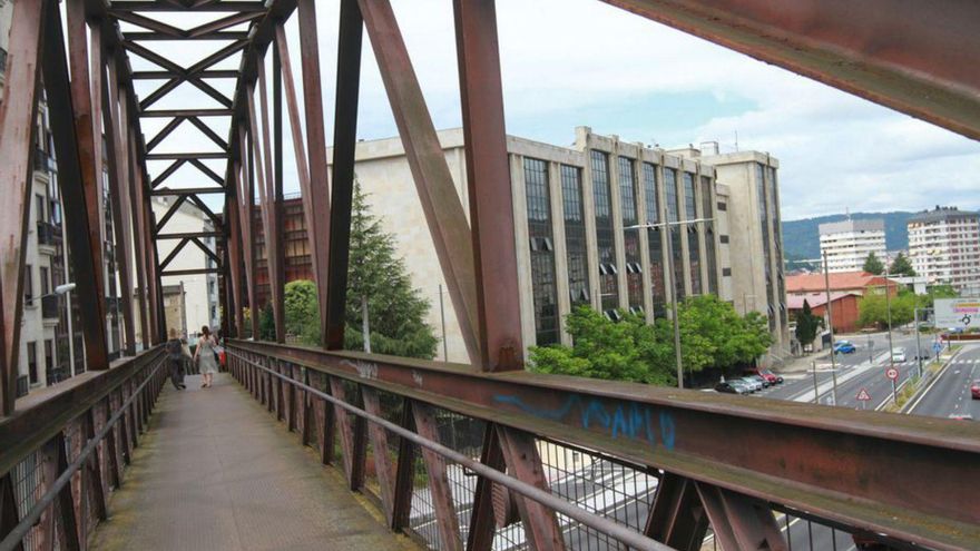 Edificios Politécnico y de Hierro en el campus de Ourense. | // IÑAKI OSORIO