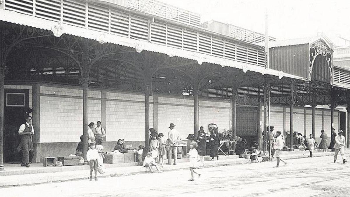 Exterior del Mercado del Puerto en Las Palmas de Gran Canaria