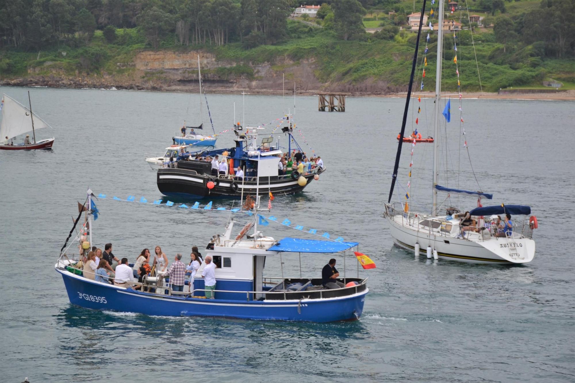 Lastres celebró la Virgen del Carmen