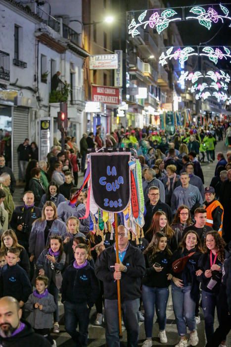 Fiestas Mayores Patronales de Benidorm: Un río de peñas y festeros.