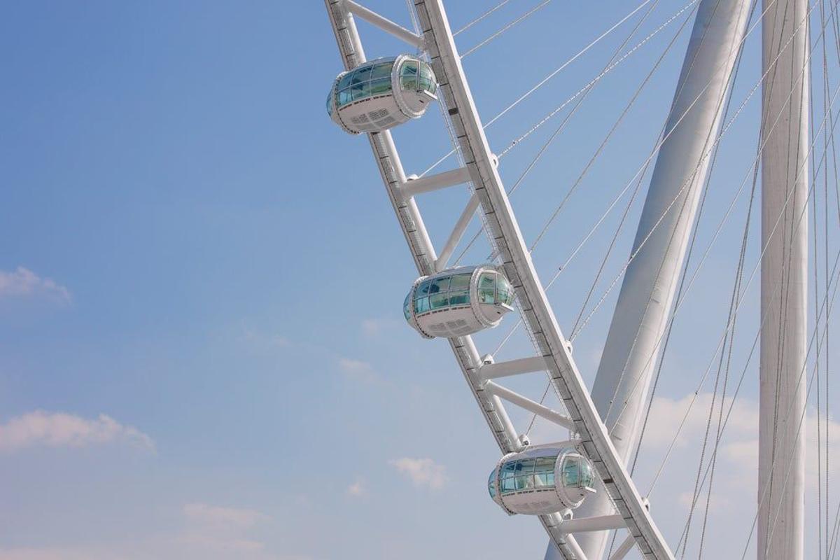 Cabinas noria más alta del mundo Dubái