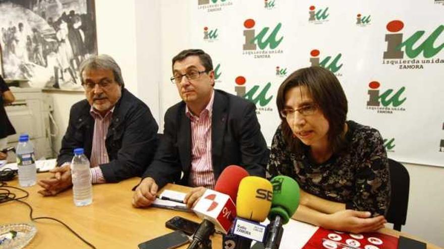 IU impulsará «políticas que frenen el enriquecimiento de unos pocos»