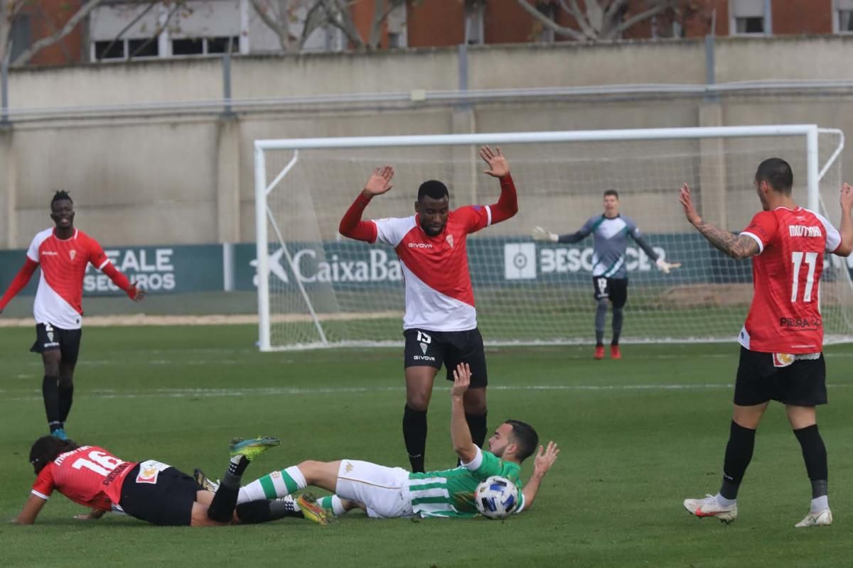 Las imágenes del Betis Deportivo-Córdoba CF