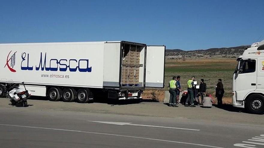 El camión interceptado en Teruel de la firma El Mosca.