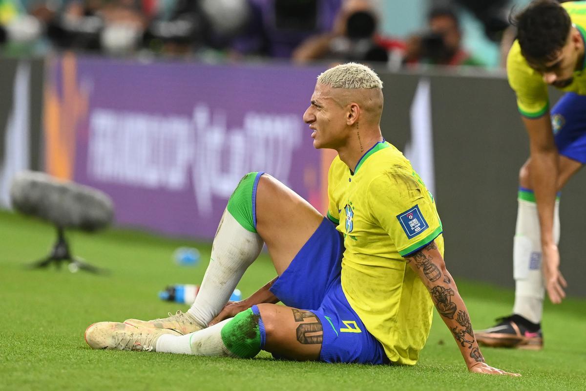 Doha (Qatar), 28/11/2022.- Richarlison of Brazil reacts during the FIFA World Cup 2022 group G soccer match between Brazil and Switzerland at Stadium 947 in Doha, Qatar, 28 November 2022. (Mundial de Fútbol, Brasil, Suiza, Catar) EFE/EPA/Neil Hall