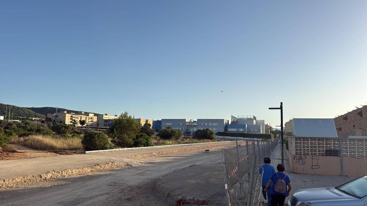 Terreny on es construirà el nou institut a Can Cantó.