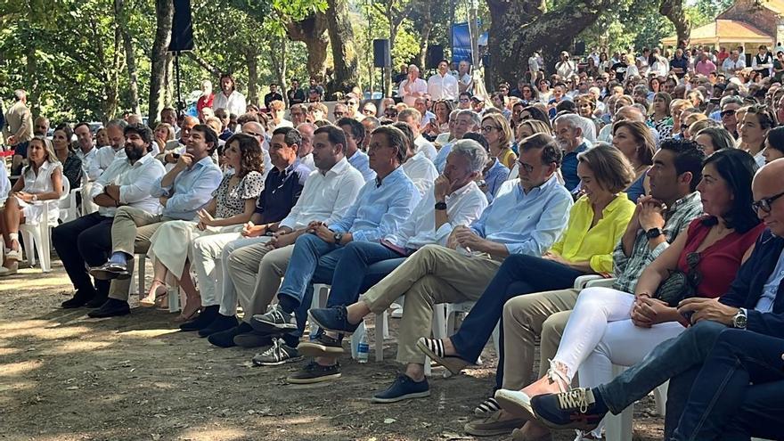 Nada cambia en el PP de Feijóo cuatro meses después de su llegada a la presidencia del partido