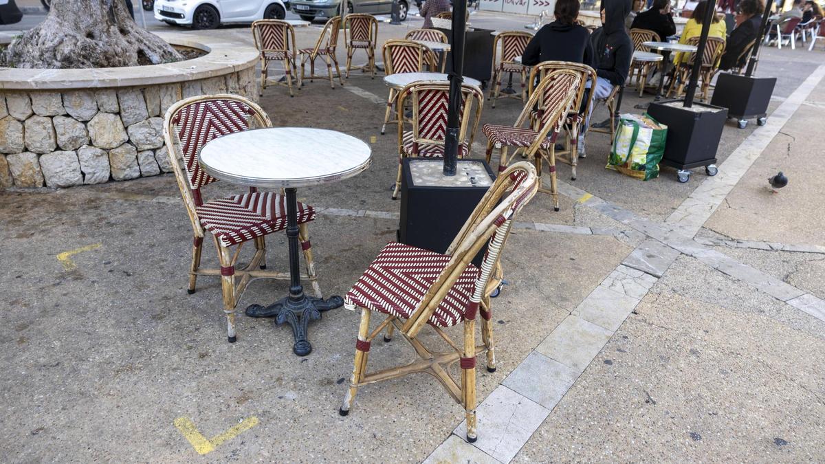 Las líneas amarillas de las terrazas están en vías de extinción.