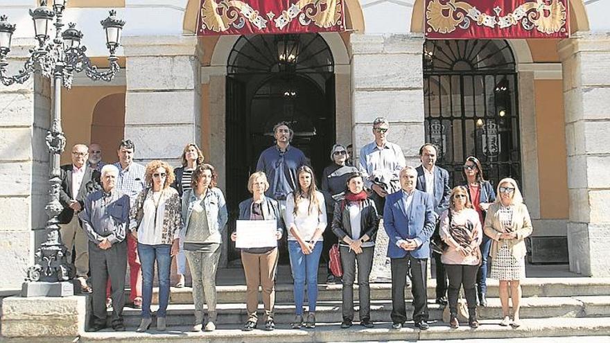 Minuto de silencio contra la violencia machista