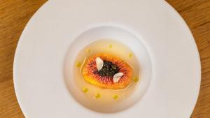 La Boscana: Un restaurant entre fruiters redefineix la cuina catalana contemporània