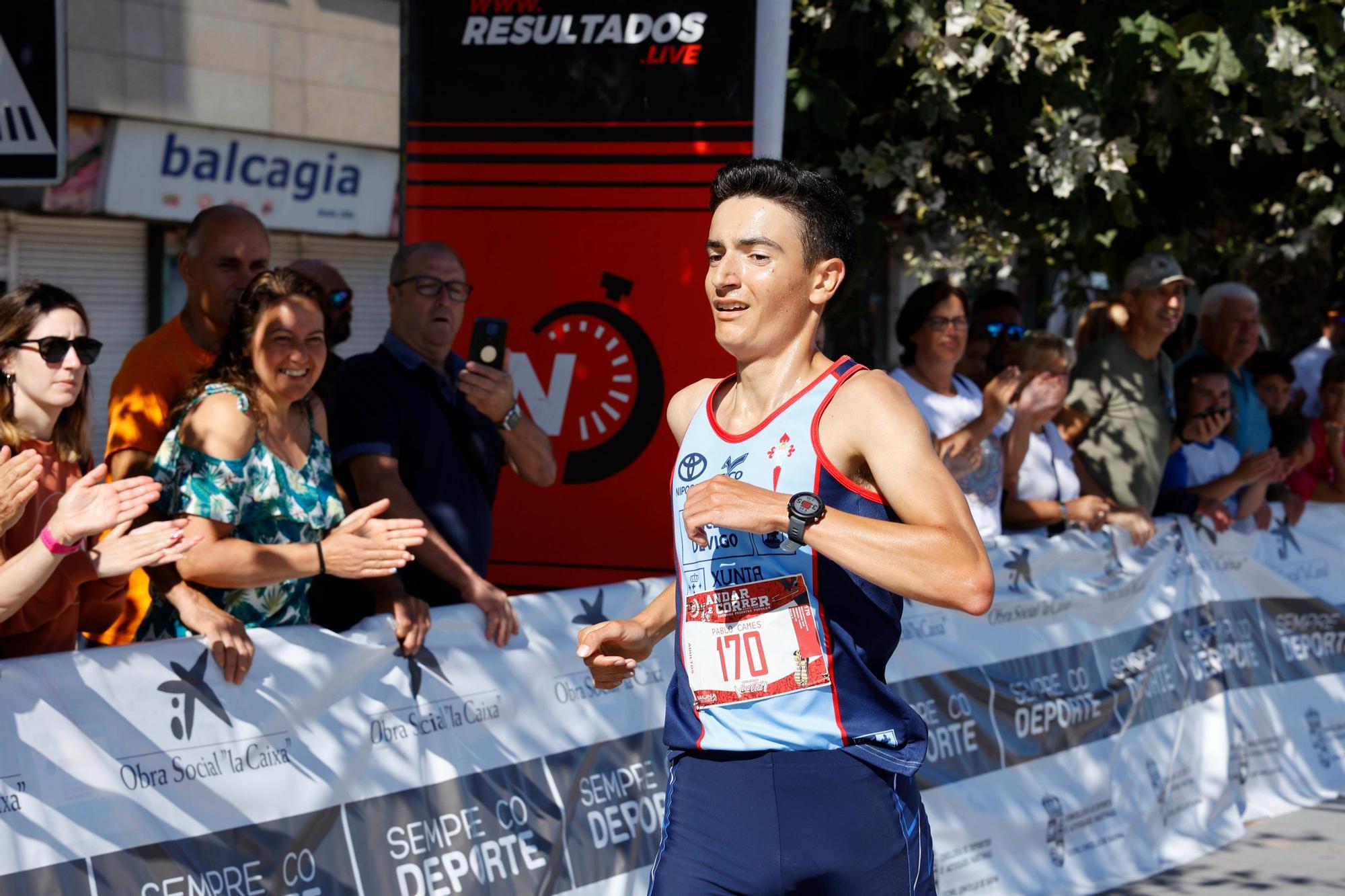 Baiona suda a ritmo de zapatilla y zumba