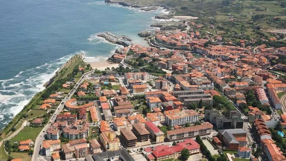 Ni Menorca ni Ibiza: la revista National Geographic corona a un concejo asturiano como el mejor destino de playa de España