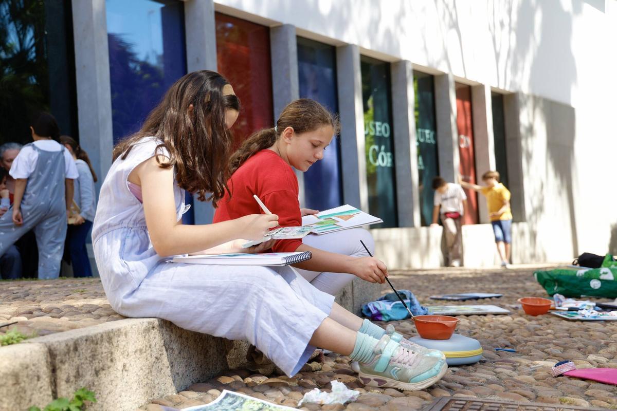 Medio centenar de artistas comparten su proceso creativo en las calles y plazas de la ciudad