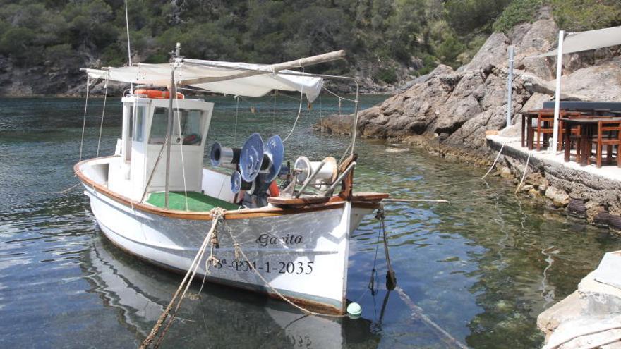 El restaurante &#039;El bigotes&#039; en Cala Mastella, se encuentra en e listado.