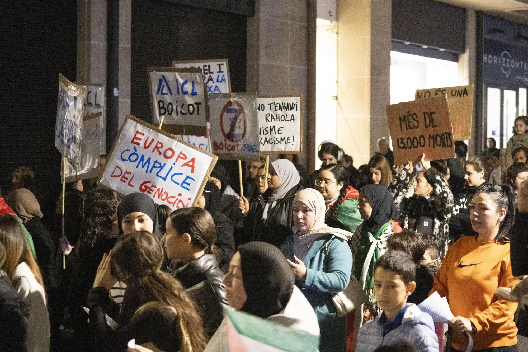 Les imatges de la manifestació a favor de Palestina a Manresa